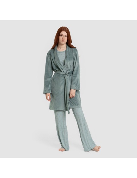 Bata terciopelo super soft lisa