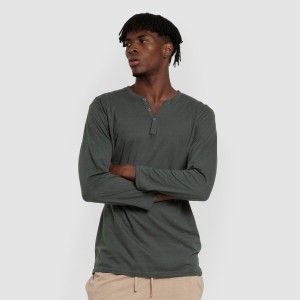 Pijama largo hombre con botones verde - arena