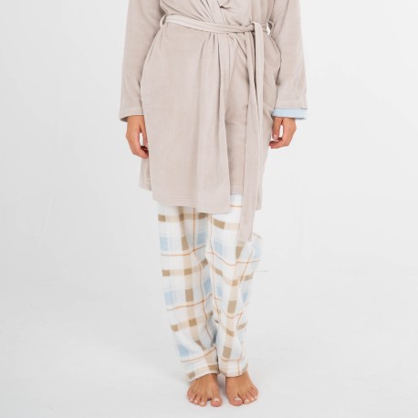 Bata terciopelo super soft lisa