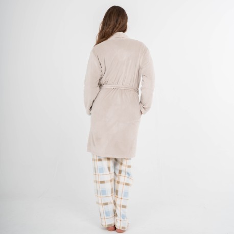 Bata terciopelo super soft lisa