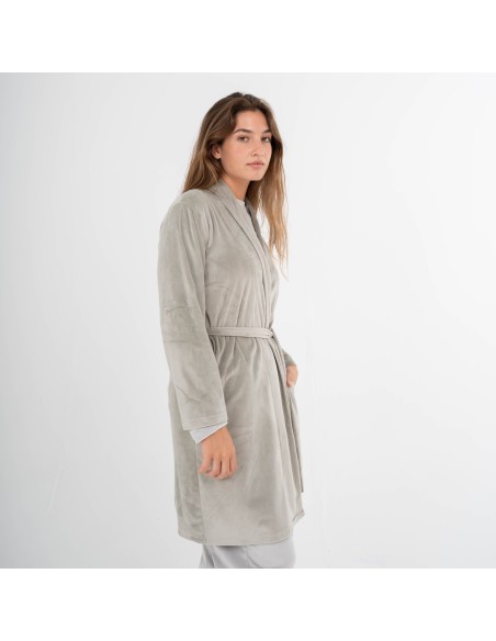 Bata terciopelo super soft lisa Bata terciopelo super soft lisa