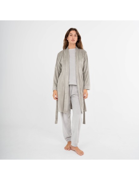 Bata terciopelo super soft lisa Bata terciopelo super soft lisa