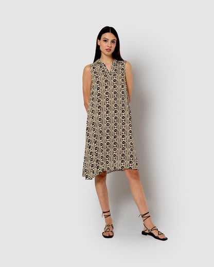 Vestido corto bambula detalles plisados nito negro