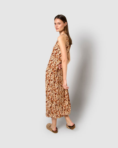 Vestido largo tirantes crepe meera burdeos