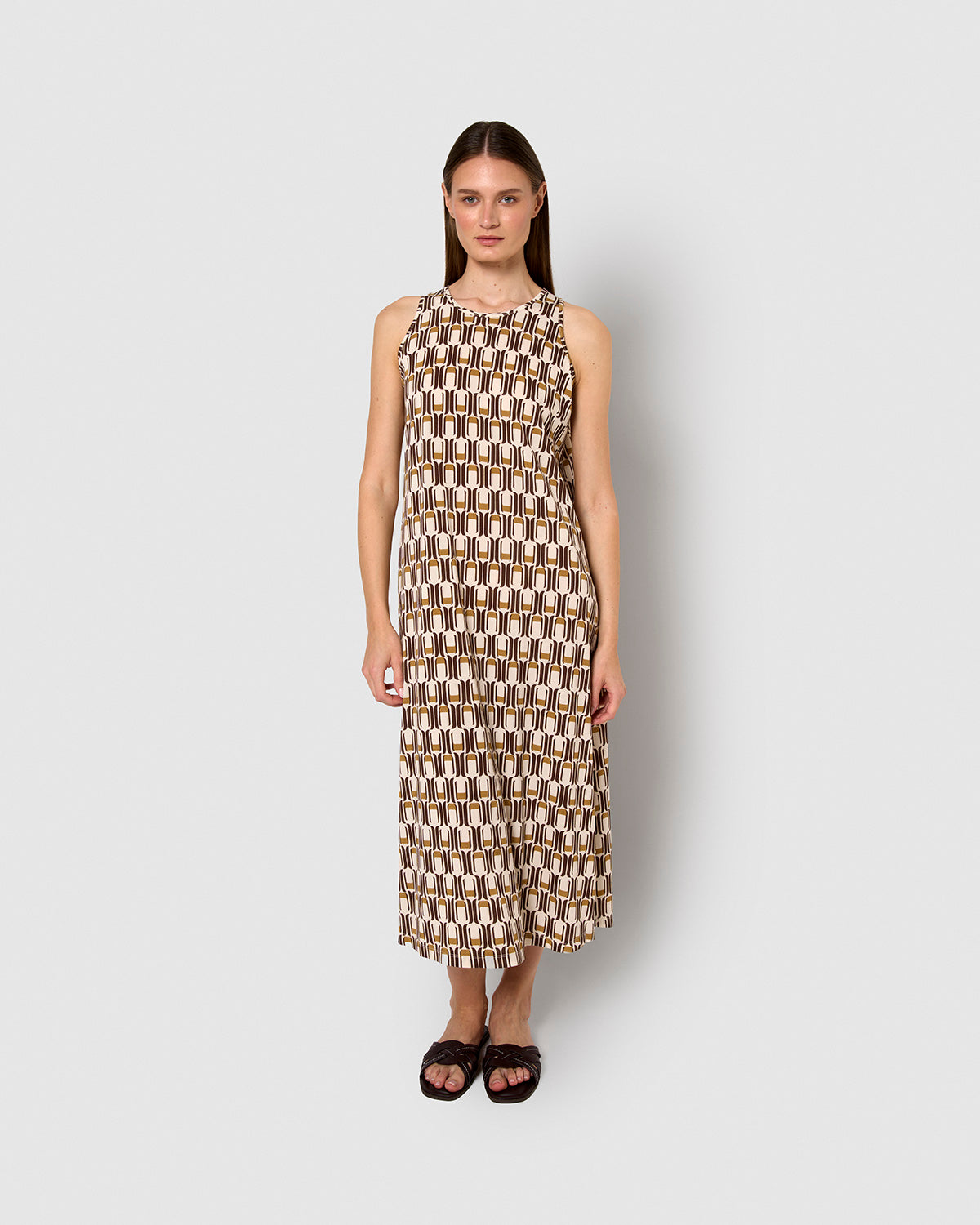 Vestido largo tirantes crepe suede ocre