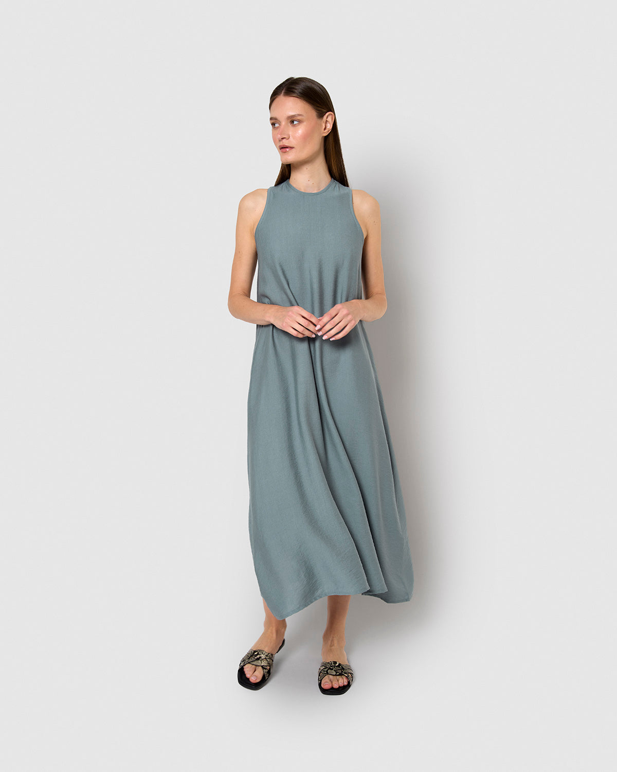 Vestido largo sin mangas fluido índigo