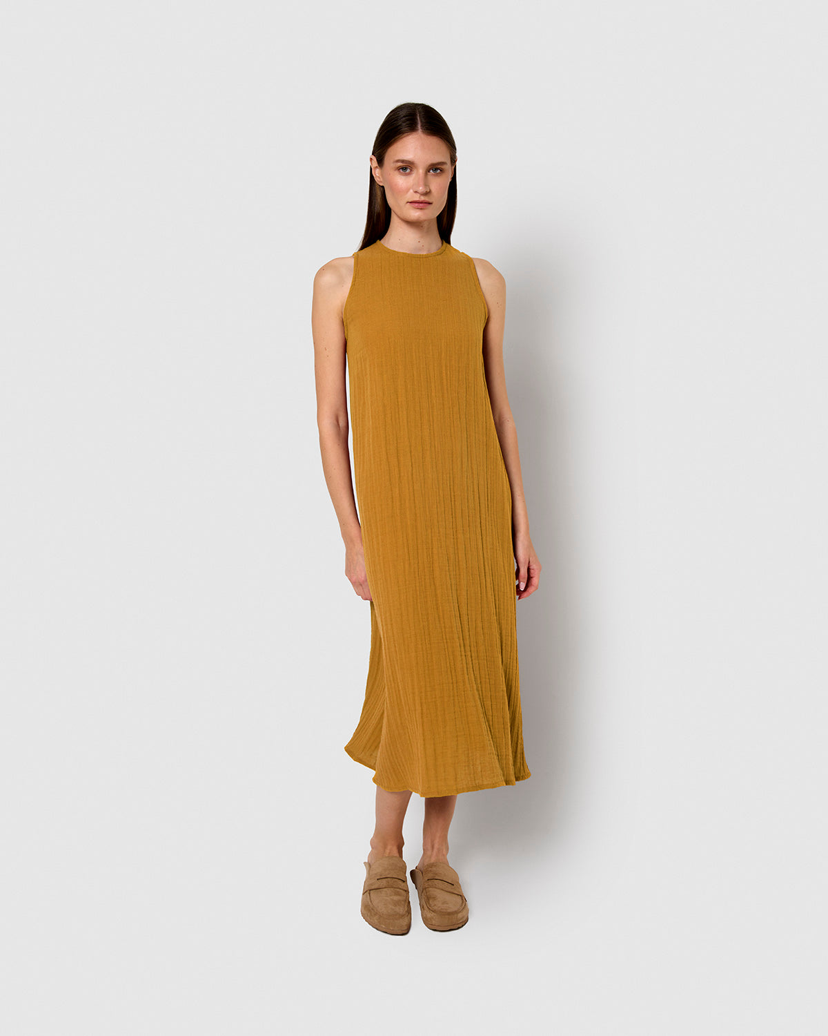 Vestido largo tirantes muselina ocre