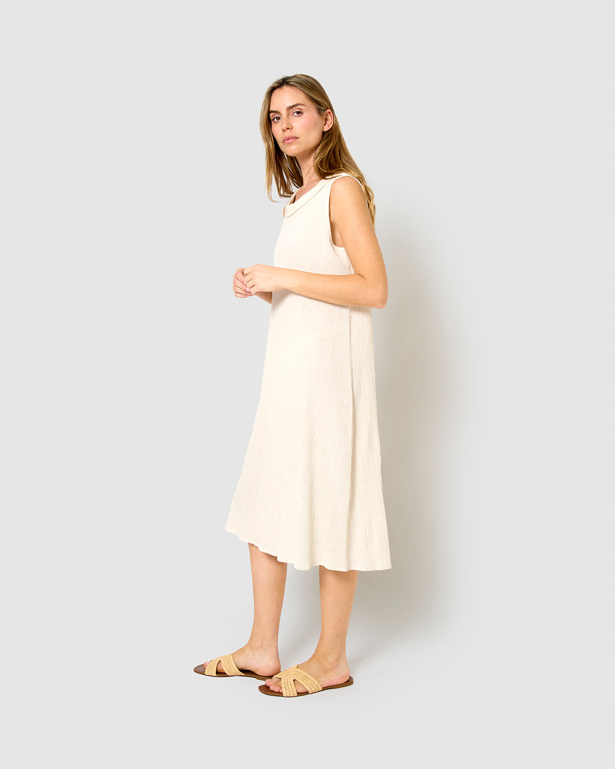 Vestido midi cuello drapeado algodón lino  natural
