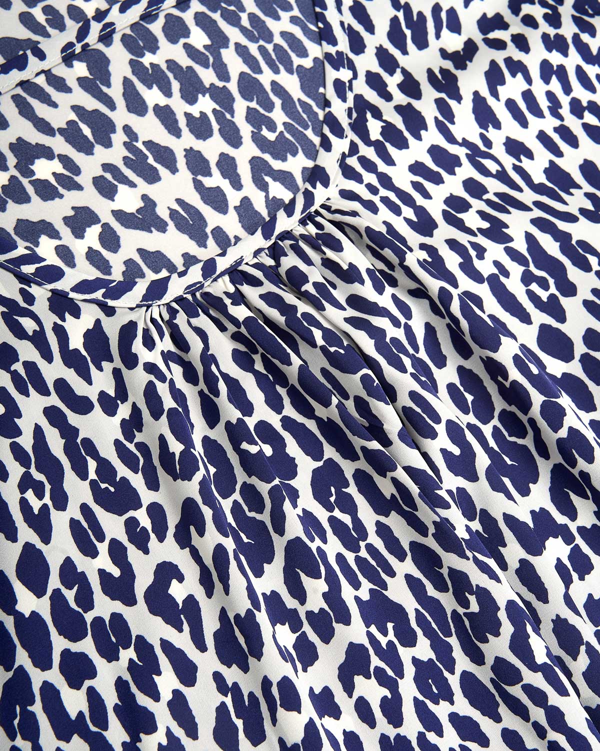 Vestido corto satén mesy azul