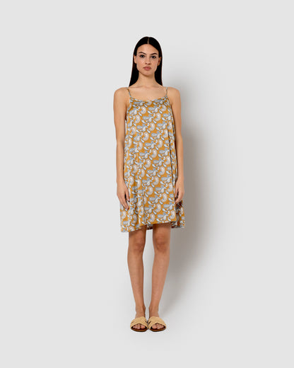 Vestido corto satén milán ocre
