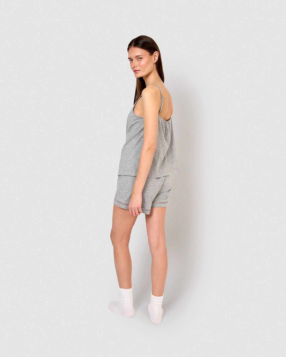 Pijama corto algodón vainica tirante gris