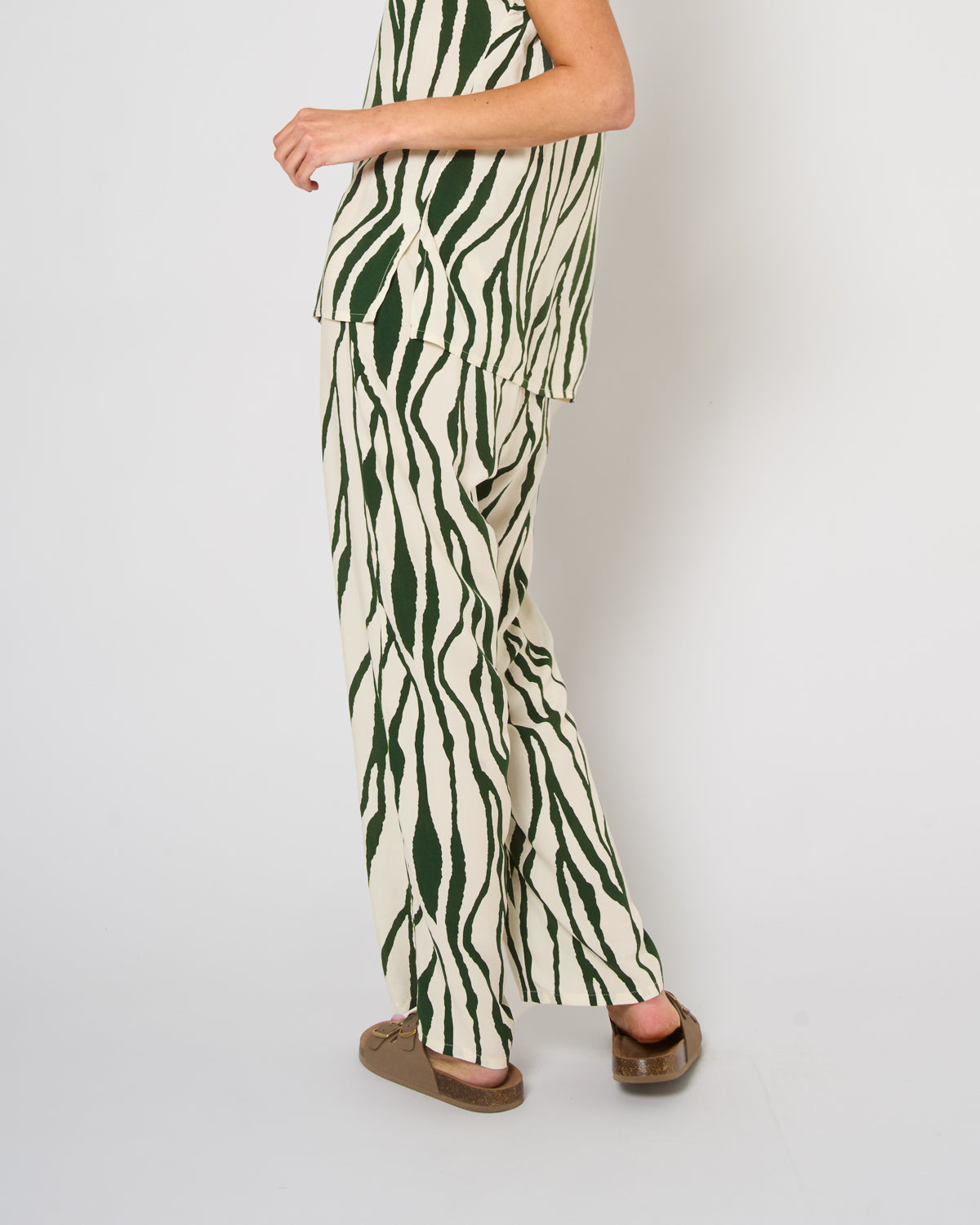 Pantalón viscosa knoller verde menta