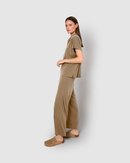 Pantalón crop fluido verde kaki