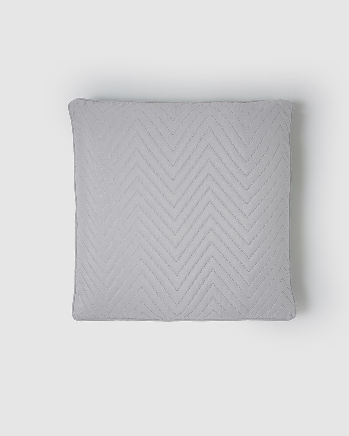 Cojín liso zig-zag gris perla