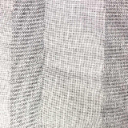 Cortina romana Style37 branca e cinza com corrente.