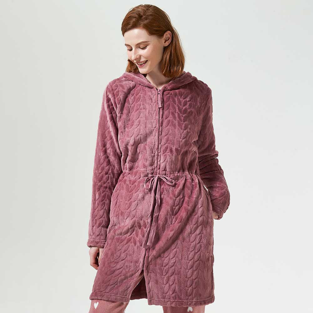 Bata terciopelo con gorro Devore lisa