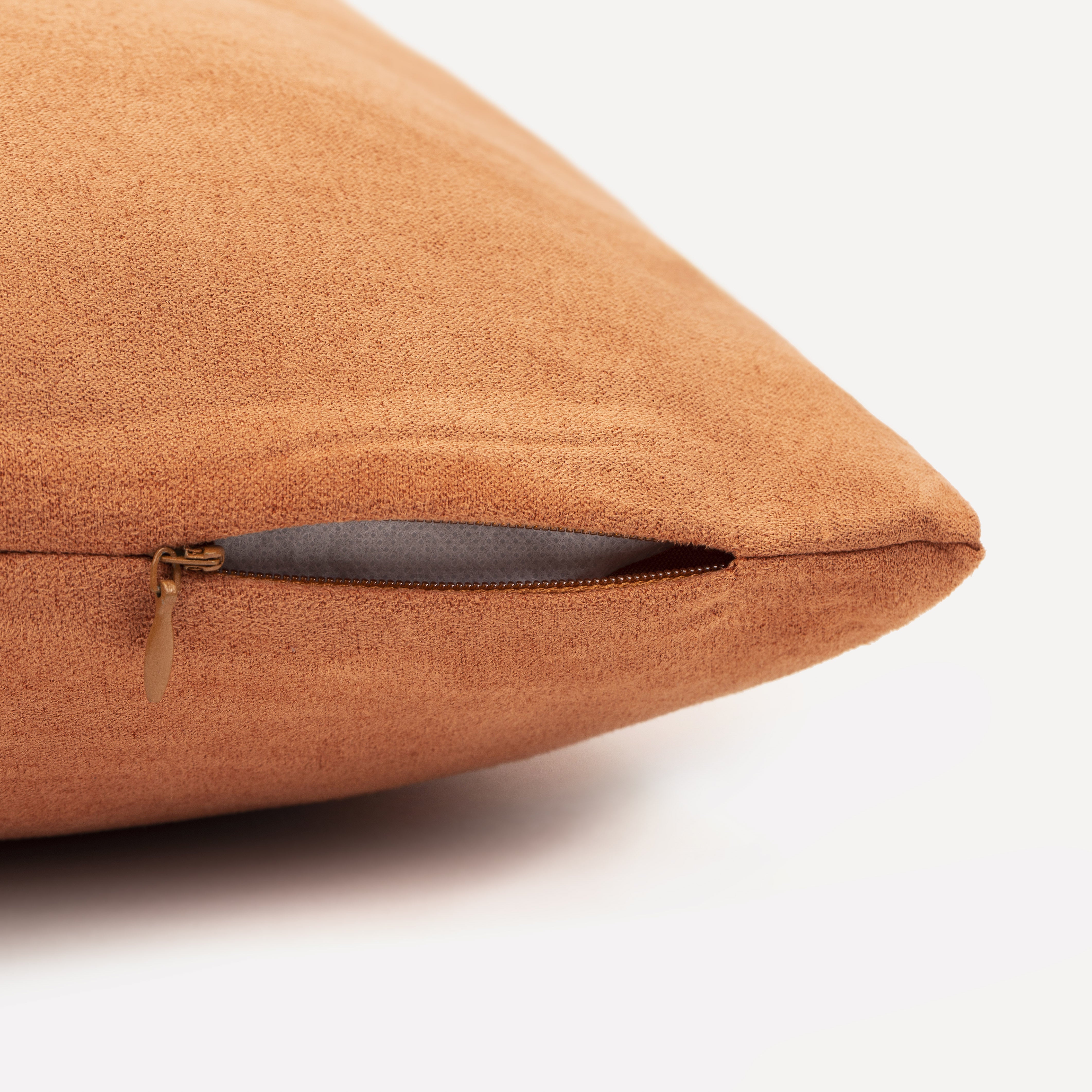 Cojín cuadrante Ante mandarina - funda + relleno