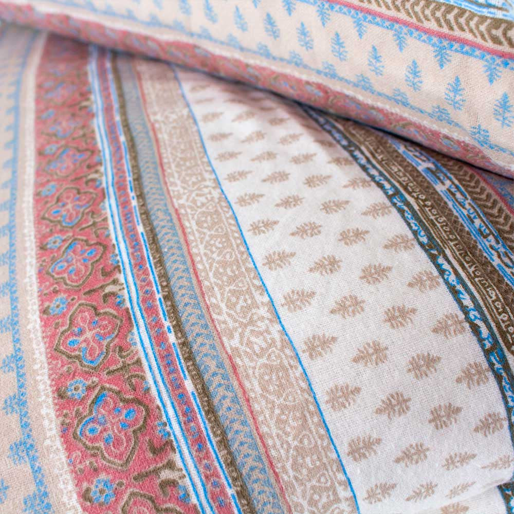 Capa de edredom Carmela de flanela para solteiro na cor marrom