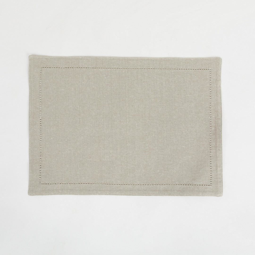 Toalha de mesa individual lisa
