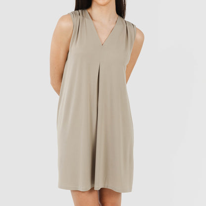 Vestido corto crepe liso