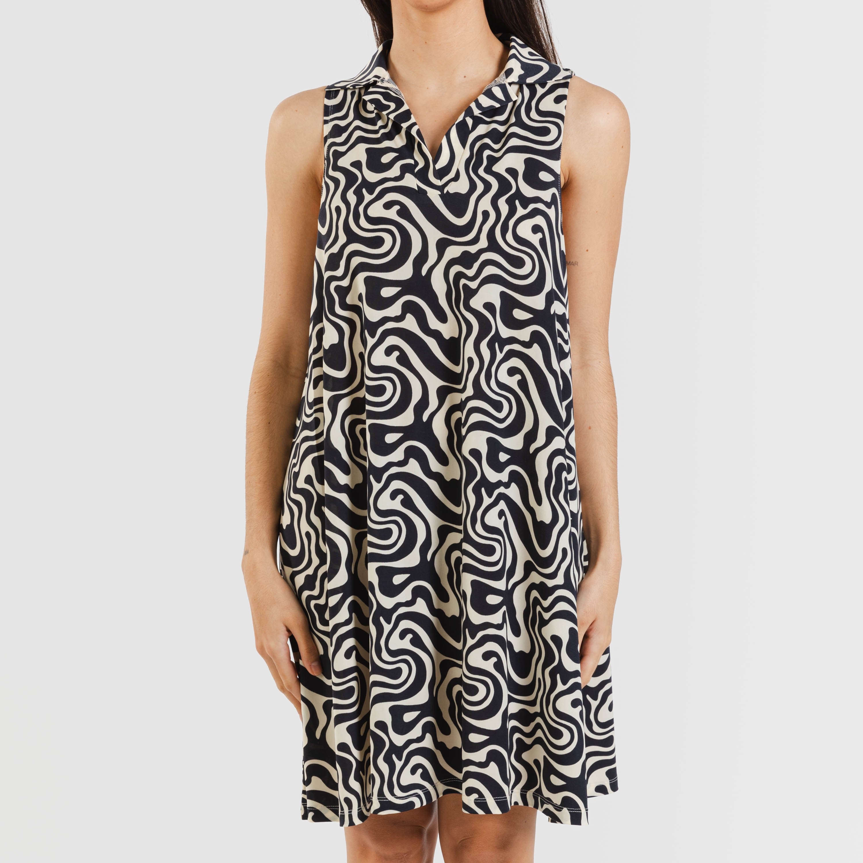 Vestido corto cuello y solapa soft Iratia beige negro