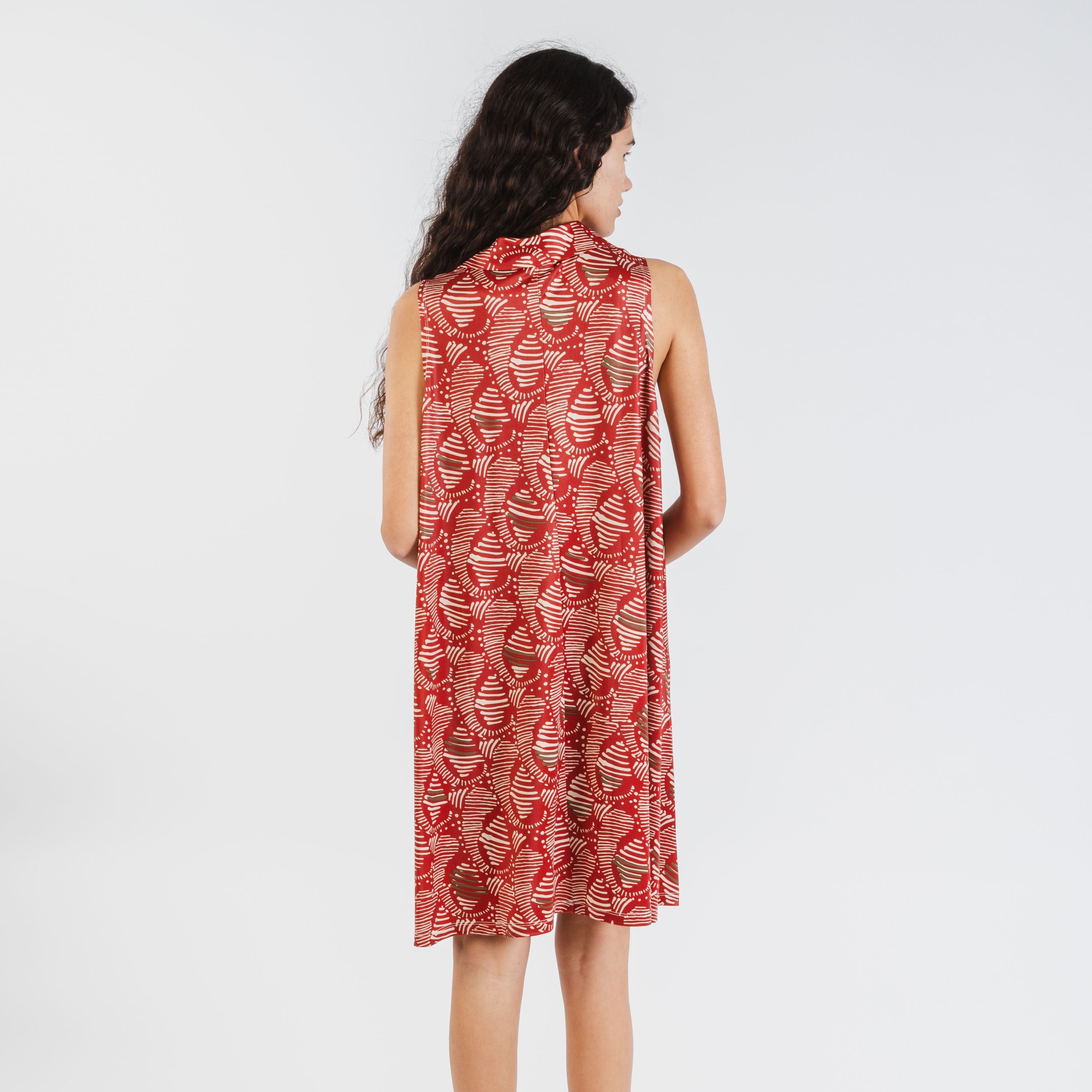 ABITO ZUMAIA CON SCOLLO A REVERS MORBIDO CRT