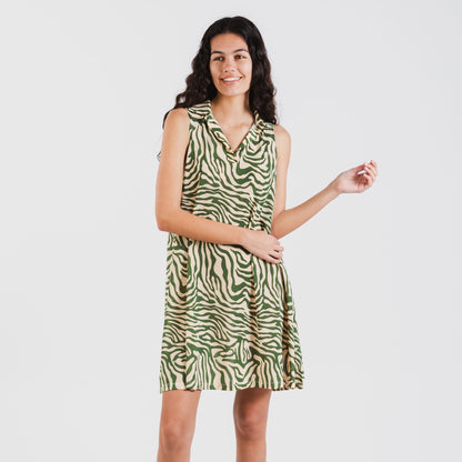 Vestido corto cuello y solapa soft Palmina verde