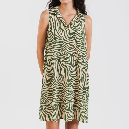 Vestido corto cuello y solapa soft Palmina verde