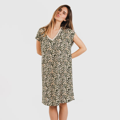 Vestido corto manga fluida crepe Milina verde caceria