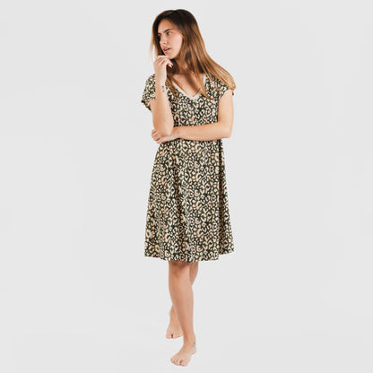 Vestido corto manga fluida crepe Milina verde caceria