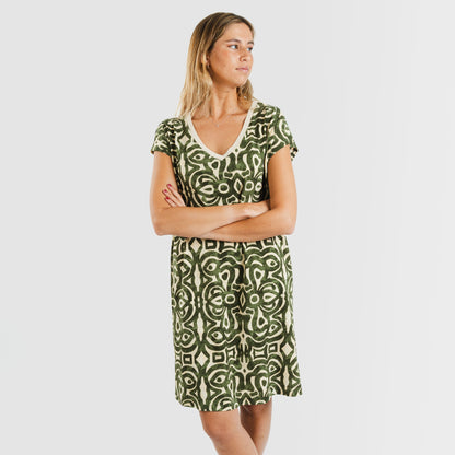 Vestido corto manga fluida crepe Premura verde caceria