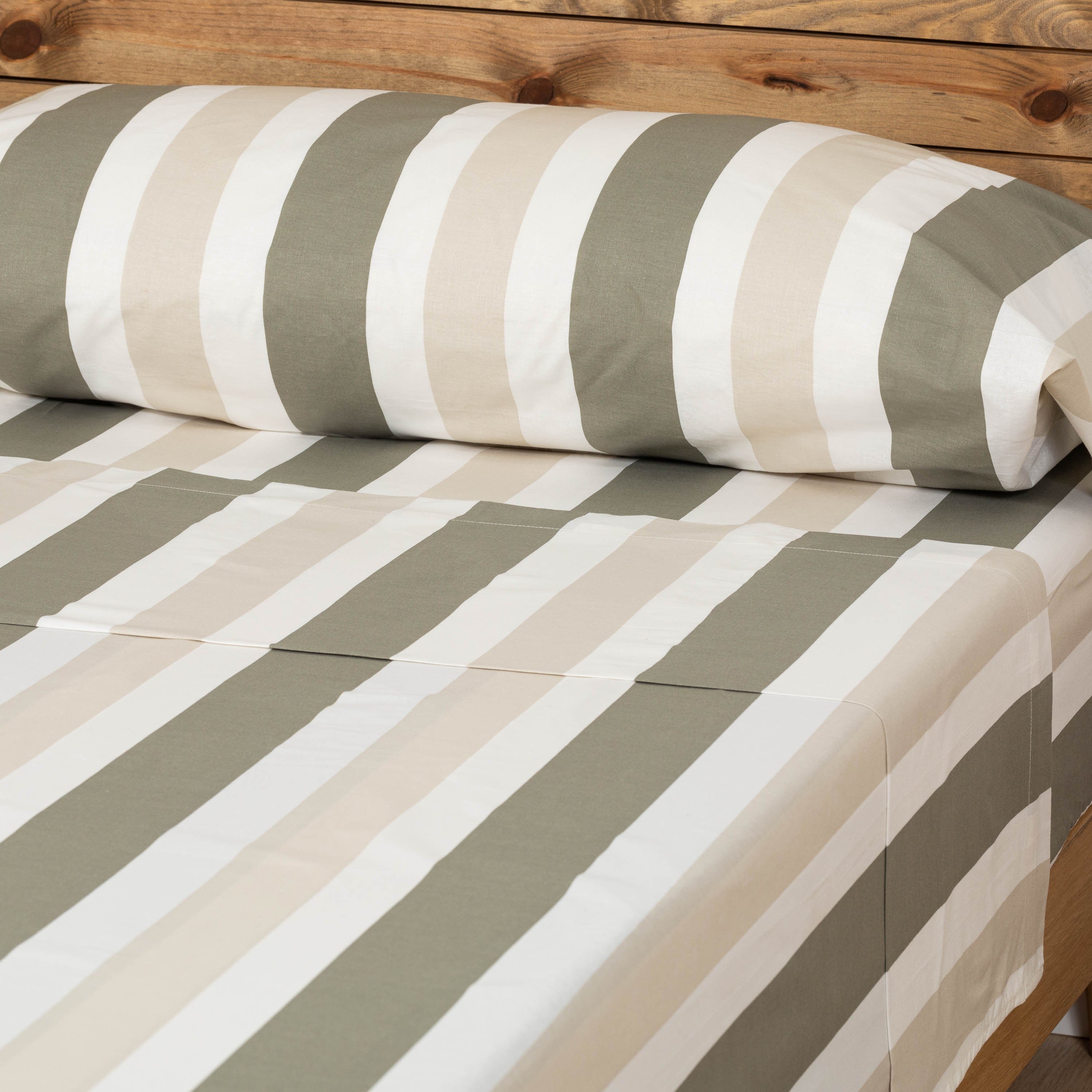 Jogo de lençóis de algodão Raya Calculta na cor verde sálvia