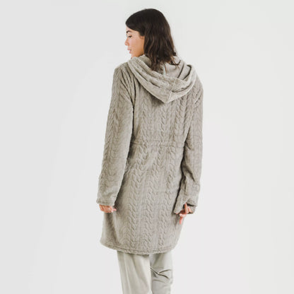 Bata terciopelo con gorro Devore lisa