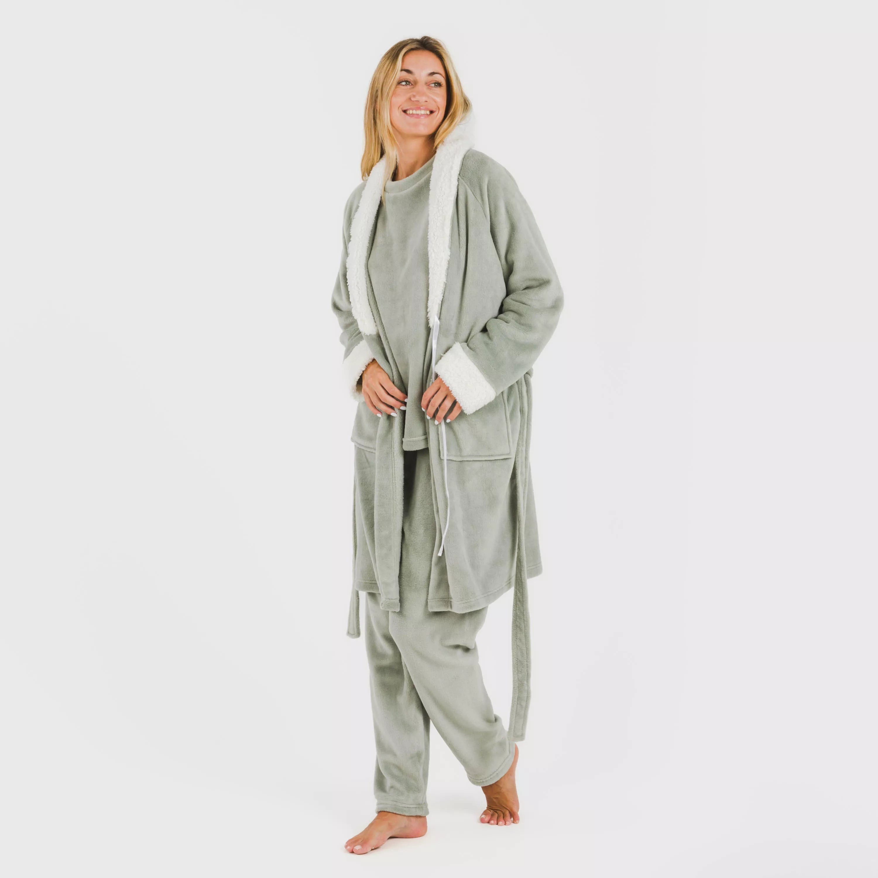 BATA TERCIOPEL SHERPA LISA