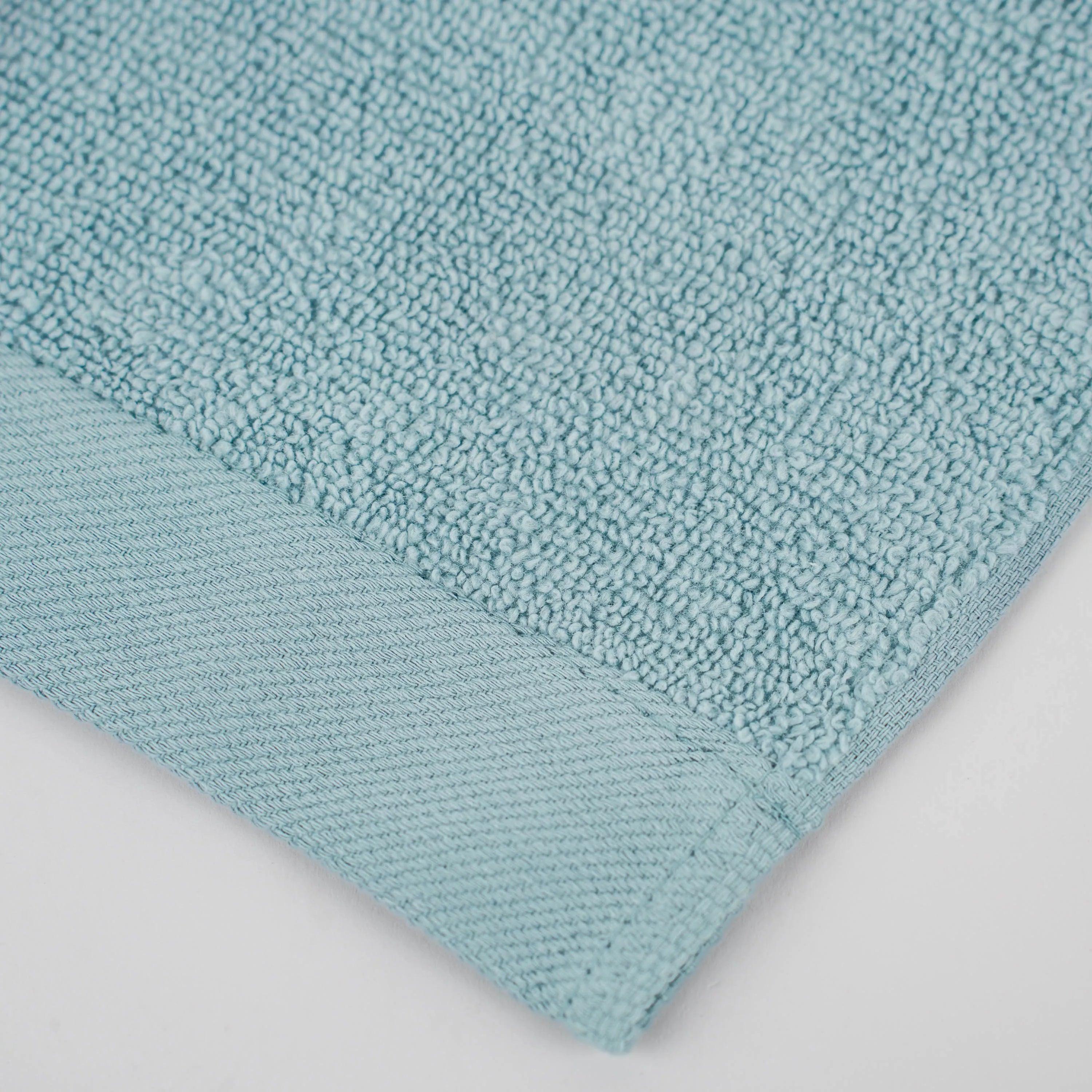 Toalla de baño 400gr Doble rizo agua marina