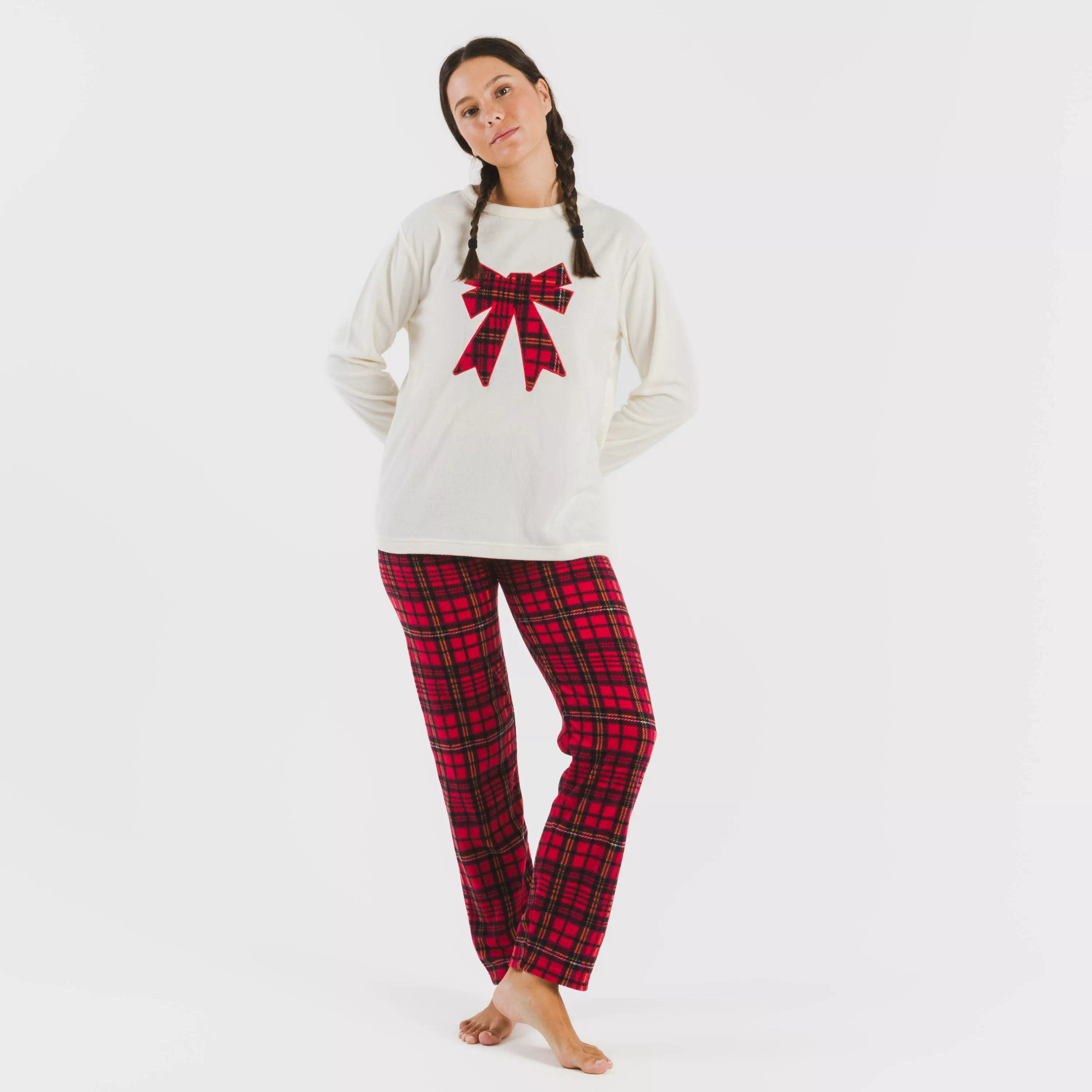 Pijama de lã polar com laço vermelho