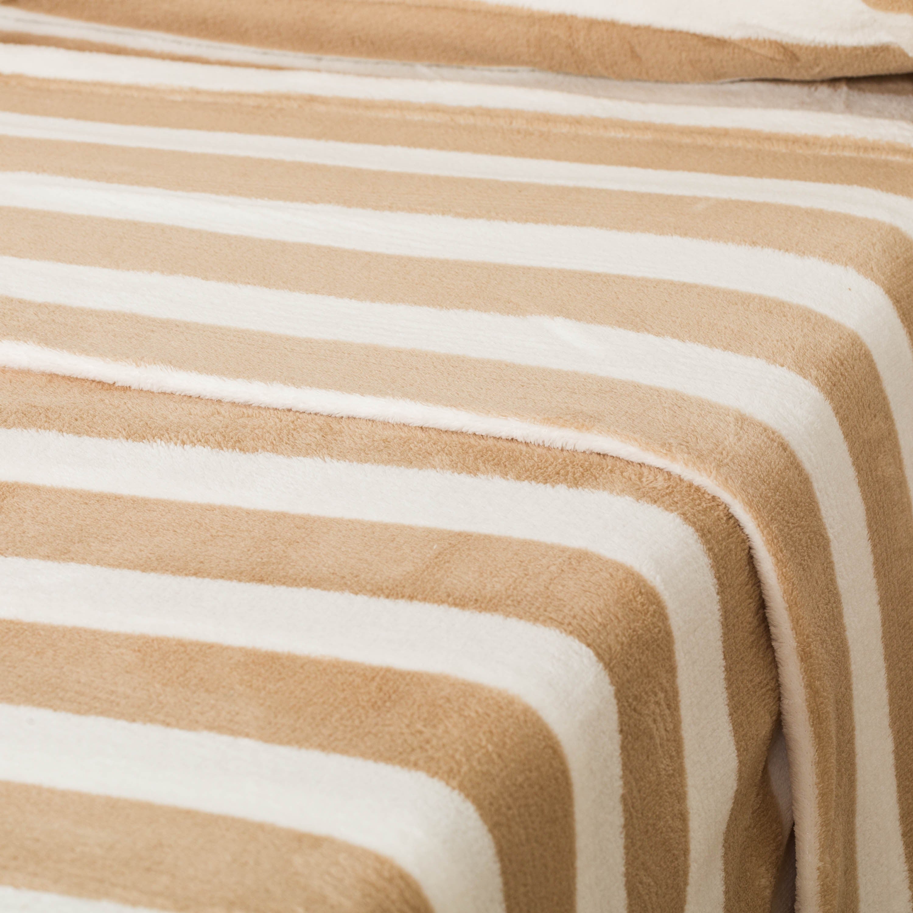 Juego de sábanas coralina Raya Vinia arena