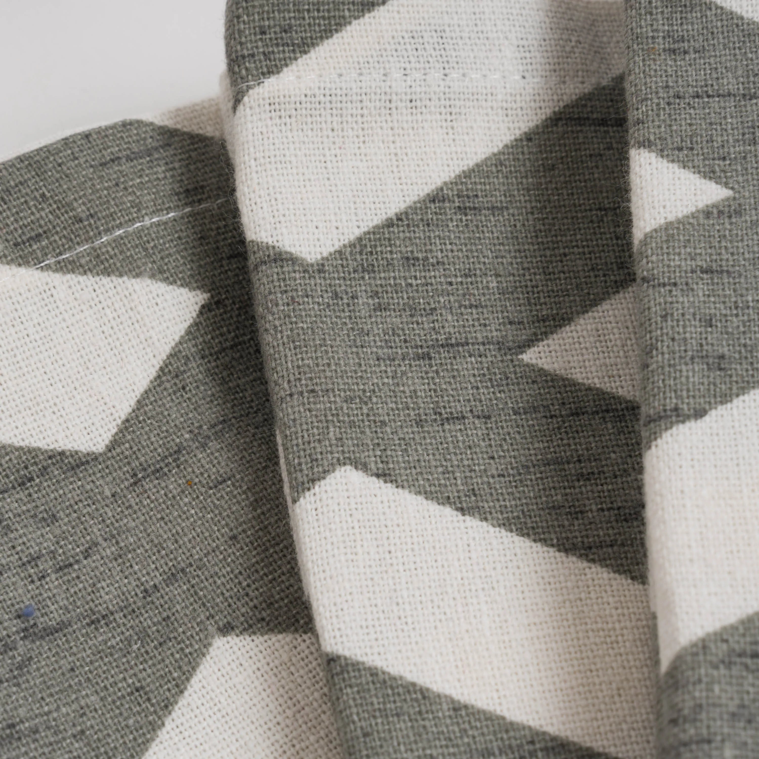 SET 4 SERVILLETES NELA