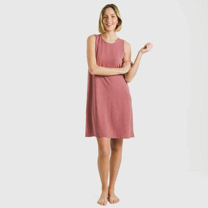 Vestido curto com alças, em musselina de algodão lisa.