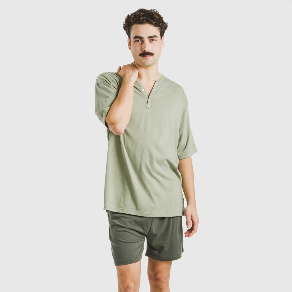 Pijama corto hombre con botones verde claro - verde oscuro