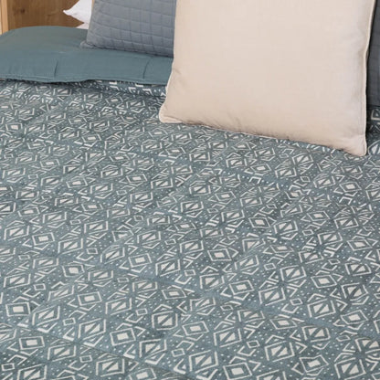 Colcha jacquard chenilla Tiberio New verde francês - 120gr