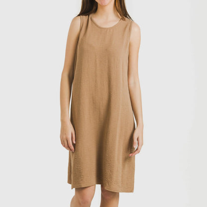 Vestido curto com alças, em musselina de algodão lisa.