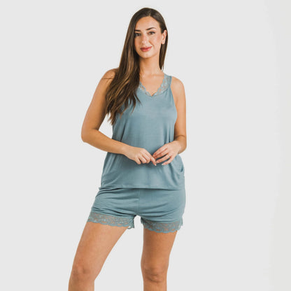 Pigiama in rayon semplice con spalline in pizzo