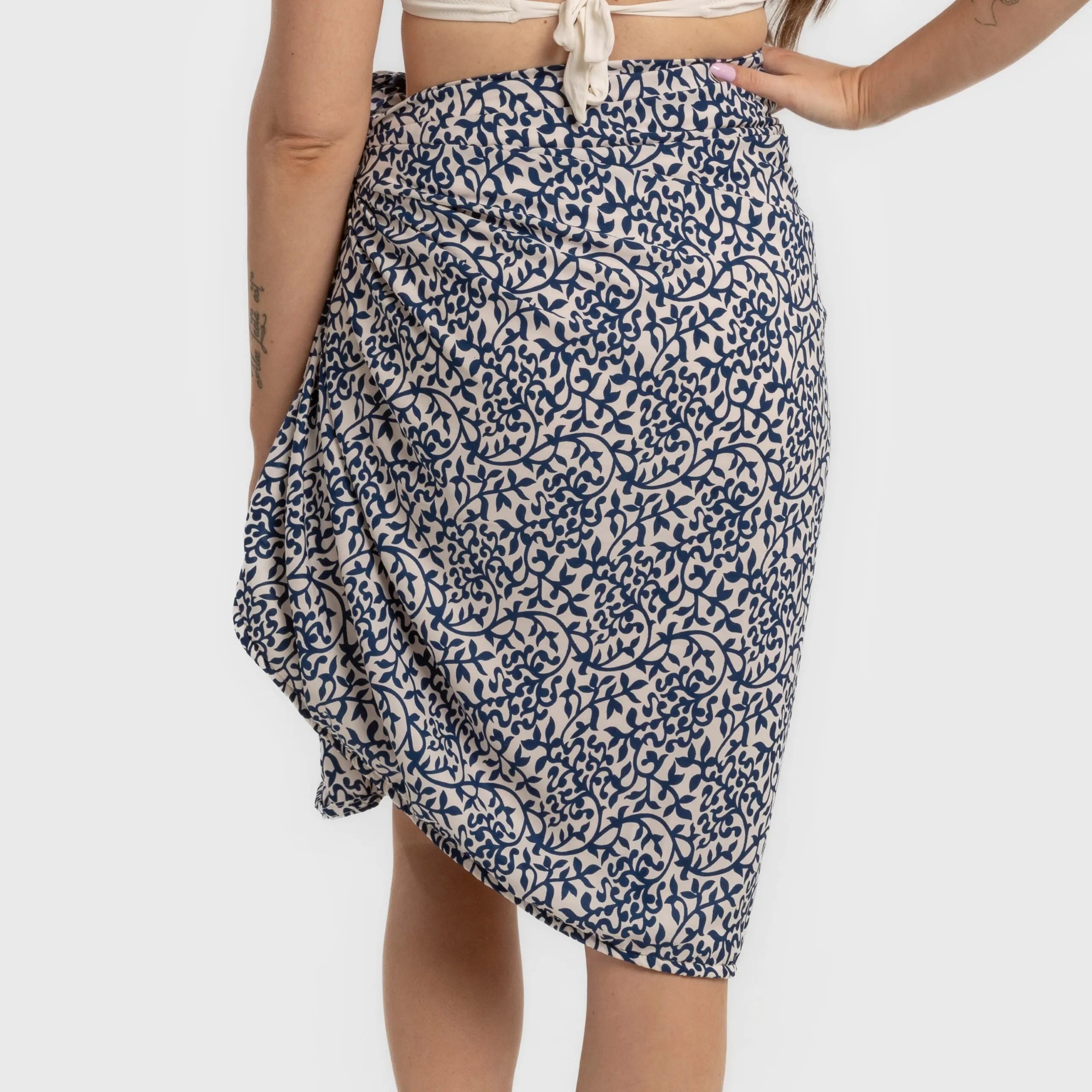 PACK TOALLA PAREO + BOLSO ALADERO