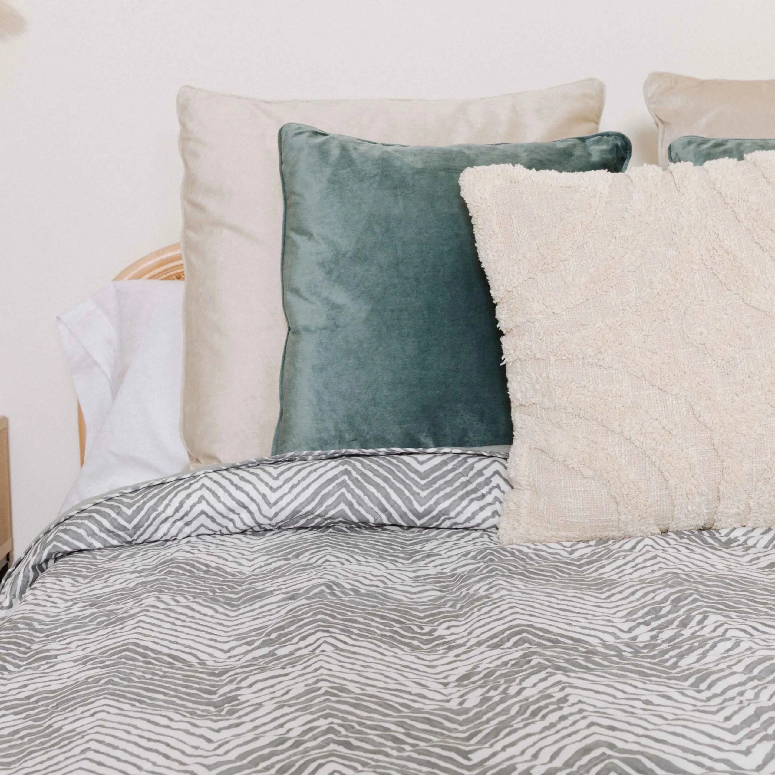 Colcha bouti Criselde verde seco