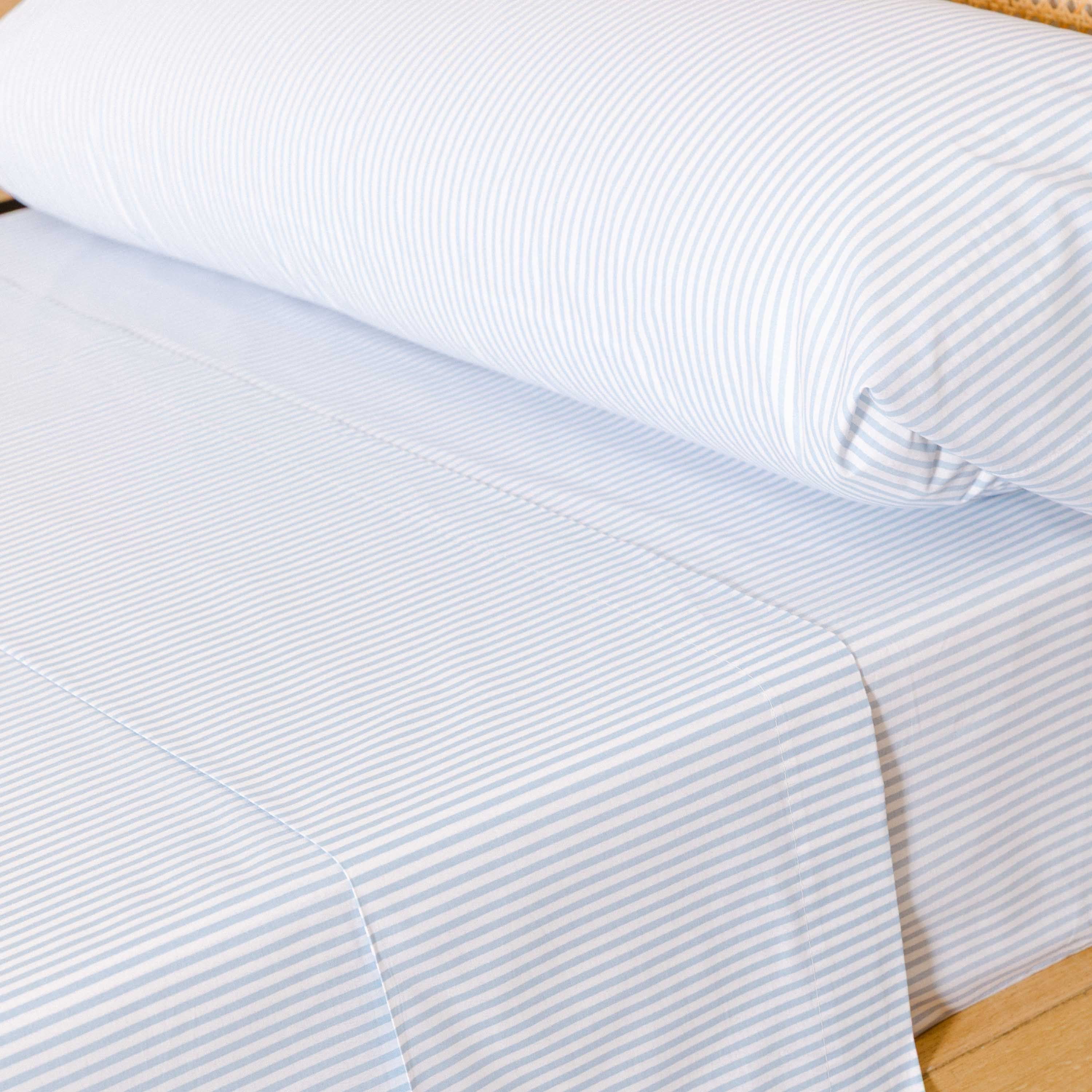 Ensemble de draps en percale de coton bleu clair Raya Kodac