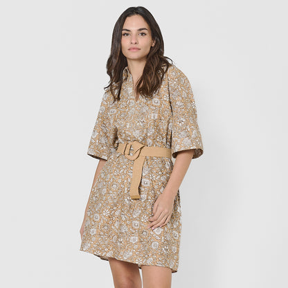 Cinturón de rafia trenzada beige