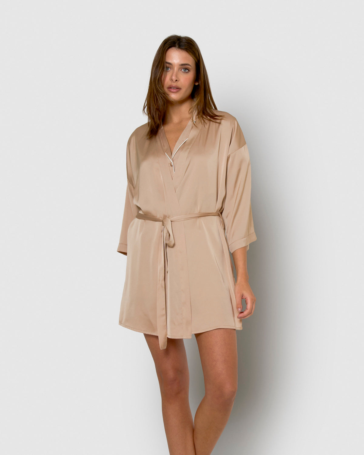 Bata corta satén friday beige