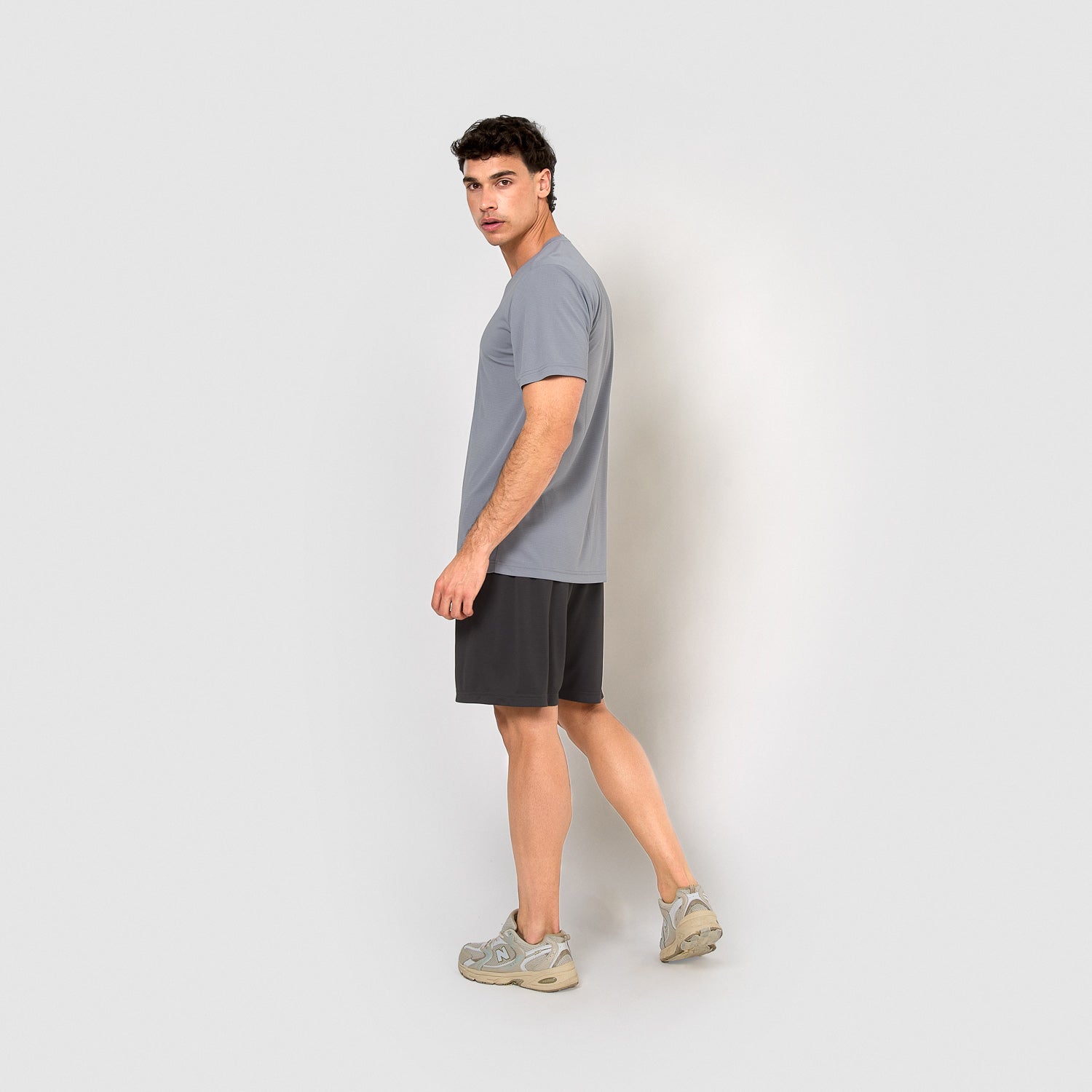 Pantalón corto deportivo técnico hombre liso