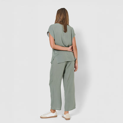 Pantalón largo viscosa bambula liso verde